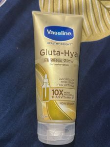 Vaseline Gluta-Hya Lotion