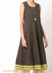 Siyahi Black And Yellow A-line Kurti With Button