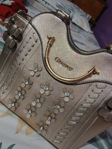 Gold "Givemy" Flower Handbag
