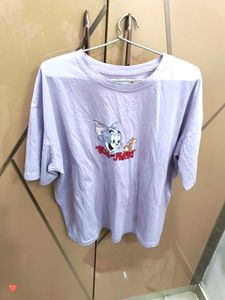 Round neck tshirt