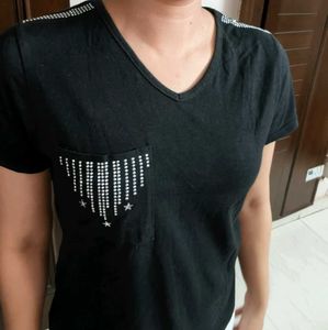 Clizy Women Black Cotton Embellished Casual Tshirt