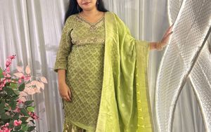 Embroidered Green Kurta