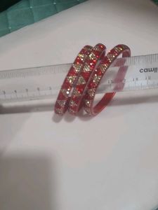 Red &amp; Gold Decorative Bangles - Set of 3