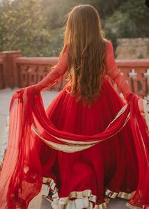 Dreamy 💓Red anarkali gown