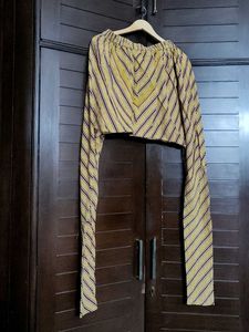 Ethnic Printed Yellow Embroidered Kurta &amp; Legging