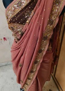 aari tari  work 💯  Saree available  need dryclean
