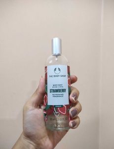 The Body Shop Strawberry mist