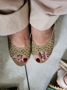 Beautiful Wedge Heels Sandles