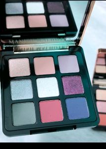 Myglamm Manish Malhotra Eyeshadow Palette Pack 2