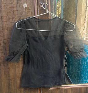 Brand: MIRABIMIRABI V-Neck Mesh Yoke Trim Fitted T