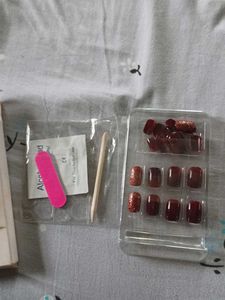 24 Pcs Nails Artificial