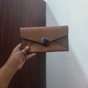 Formal Yet Chic Brown Clutch For Women 🤎✨
