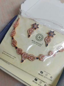 Necklace Set