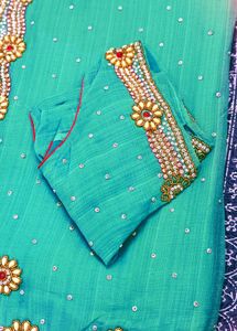 Beautiful Heavy Sadi In Cheap Price.