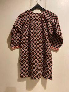 Printed Tunic Top