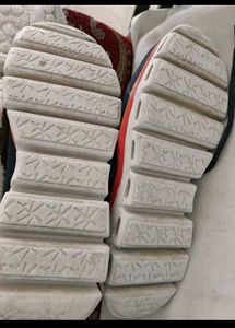 Skechers glide step slip ons