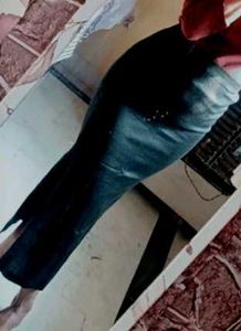 Stylish Pencil Skirt For Women And Girls