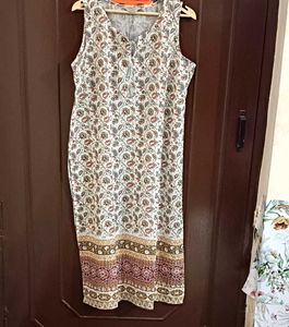 Off White Embroidered Kurti