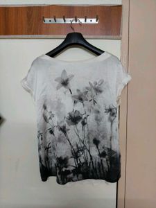 Top ( White And Black Printed)