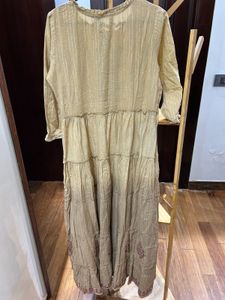 Beige/brown Tiered Ethnic Gown