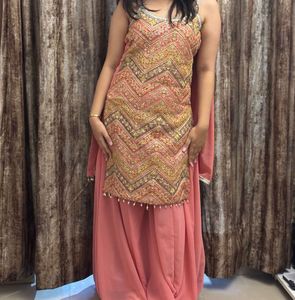 Sleeveless Pink Embroidered Indian Outfit