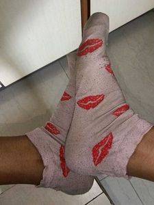 Funky Lips Print Socks