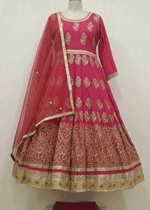 Elegant Pink Anarkali Suit
