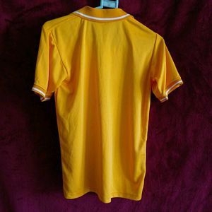 Yellow Tshirt