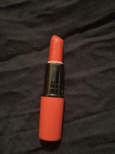 MAC CHILLI SHADE LIPSTICK 100% Original