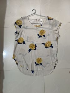 Florat Top For Outing