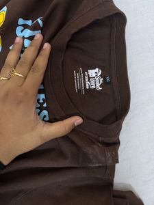 a cute little oversized graphic tee