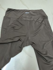Set Of 2 💫GYM FLARE PANTS Great Quality