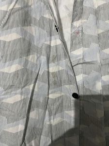 Men&#39;s White Shirt With Patterns