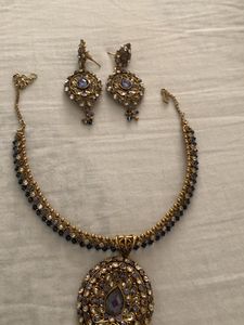 Elegant Necklace &amp; Earring Set