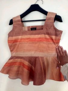 Blouse/Paplum Top