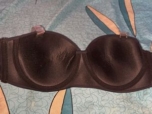 Black Strapless Bra