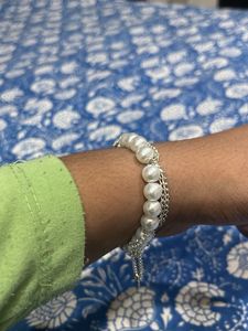 Pearl &amp; Silver Chain Bracelet