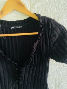 Zara Ribbed Top