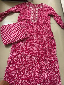 Pink Bandhani Kurta Set