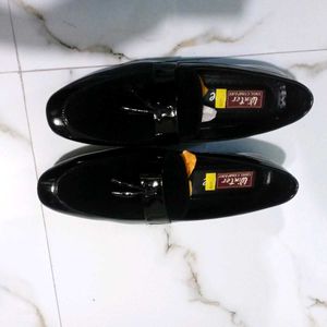 Stylish Black Patent Loafers for Men