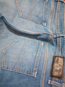 Allen Solly 3/4 Blue Denim Jeans For Women