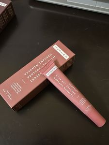 Hyphen Lip Balm [Hazel]