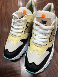 New Balanca Sneakers Size UK 7