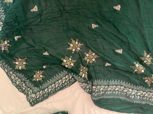 Women Green Kurti Pant With Dupatta