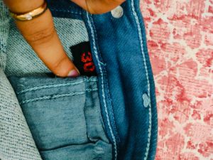 Straight Fit Jean