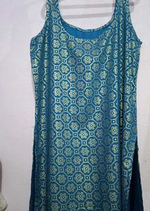 Blue Straight Sleeveless Kurti