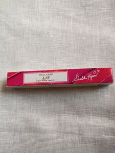 My Glamm LIT Liquid Matte lipstick