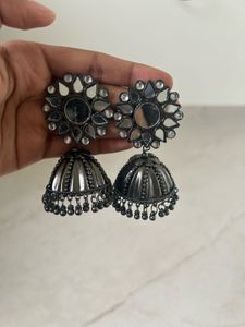 Set Of 2 Jhumkas