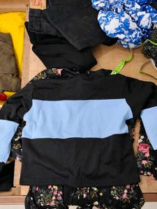 Floral Print Charcoal Top