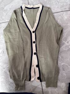Vintage Style V-Neck Cardigan